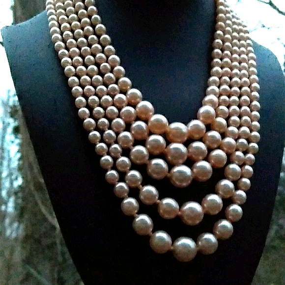 VINTAGE KJL 5-Strand Soft Pink Glass Pearl Necklace - Picture 5 of 16